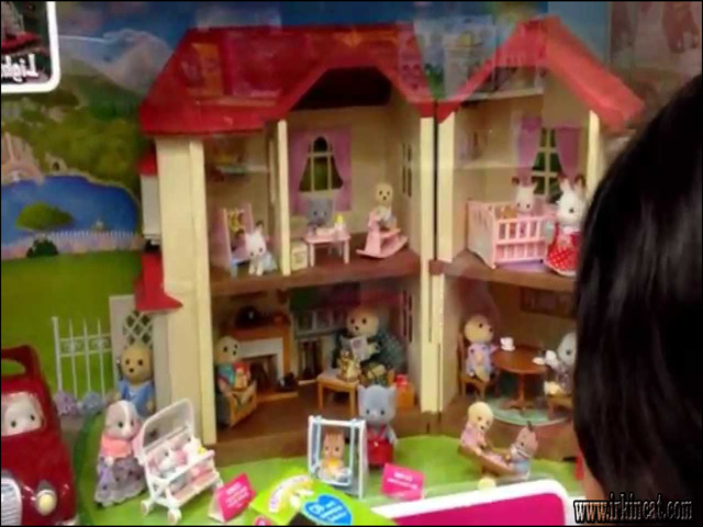 Calico Critters At Toys R Us